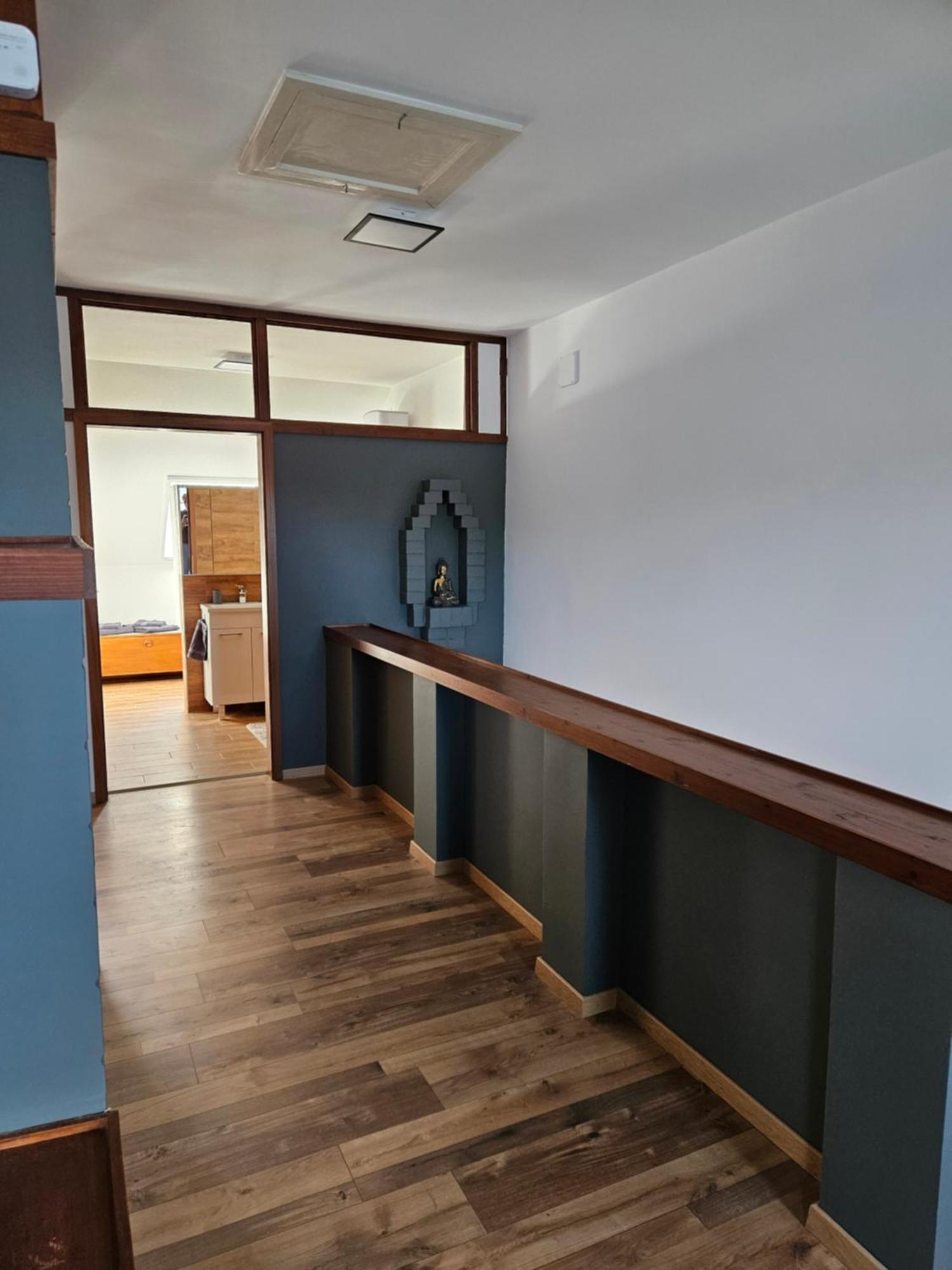 Toelgyes Apartmanhaz Сегед Екстериор снимка
